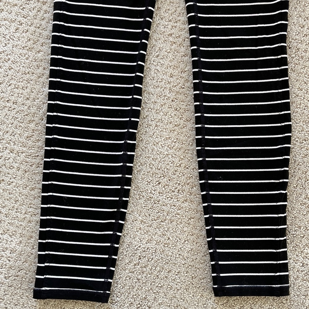Athleta Leggings Black and White Striped full length pants yoga - Picture 3 of 9